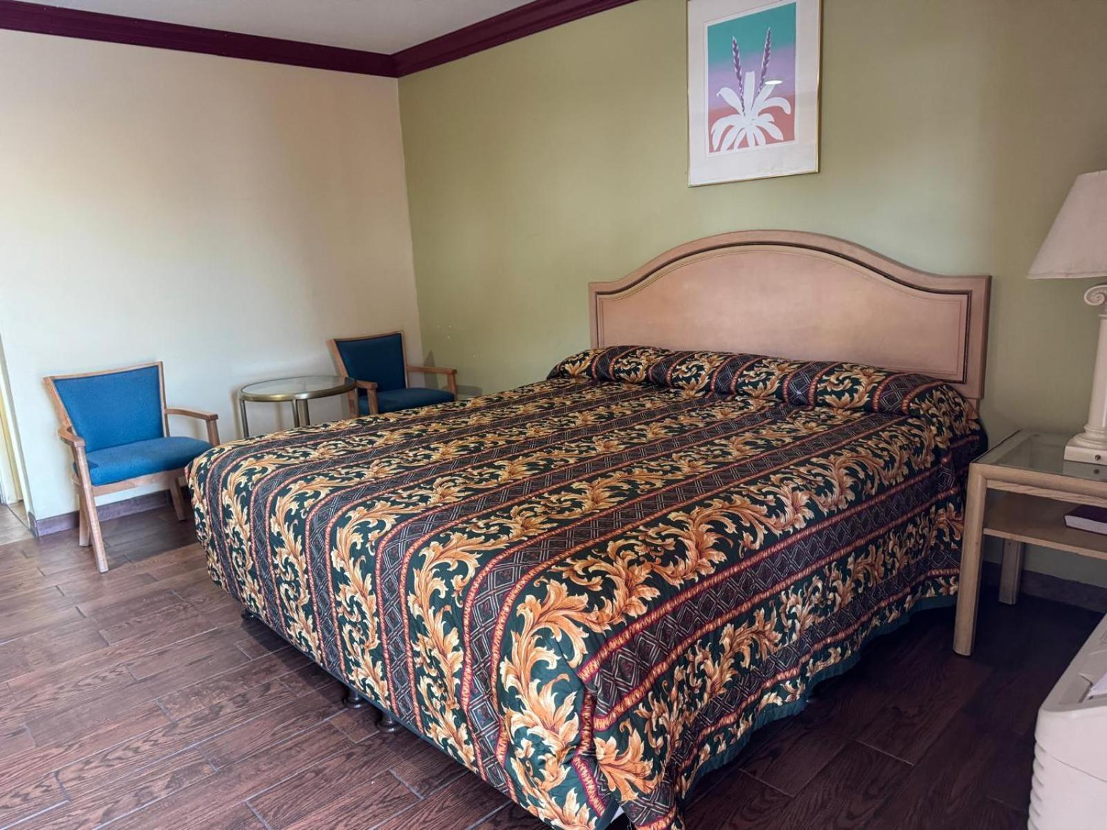 Sunstar Inn Los Banos Kültér fotó
